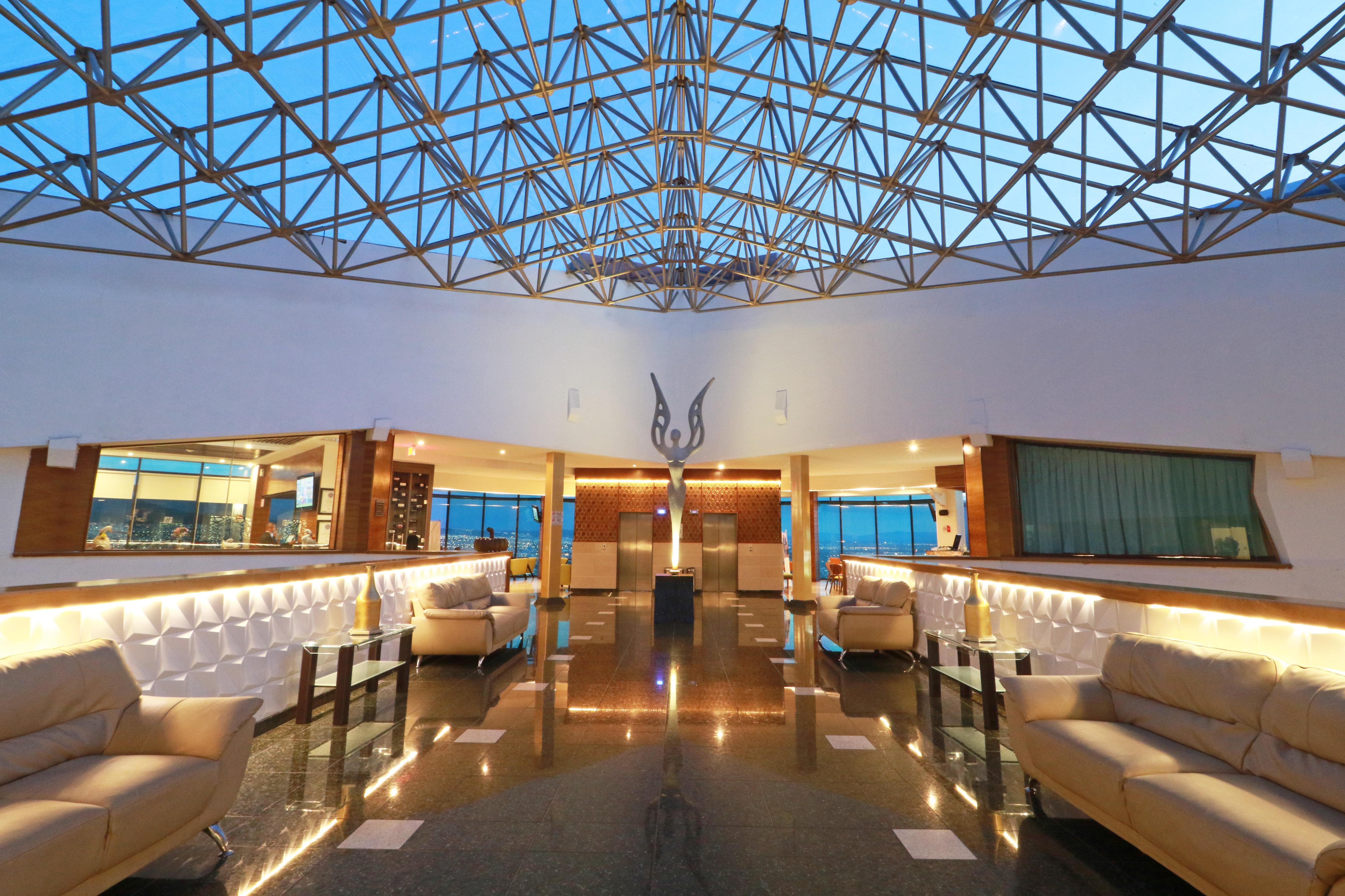 Holiday Inn Queretaro Zona Diamante, an IHG Hotel Exterior foto